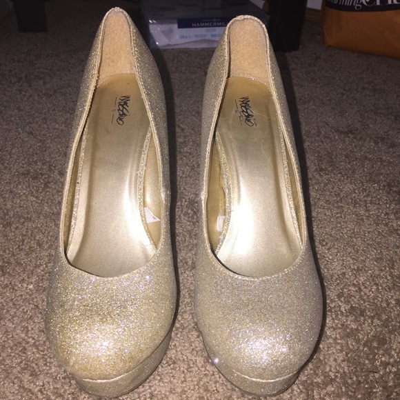 Gold glitter platform heels