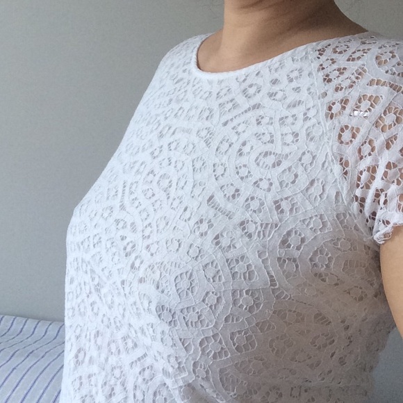 Solitaire white lace double-layer blouse - Picture 4 of 4