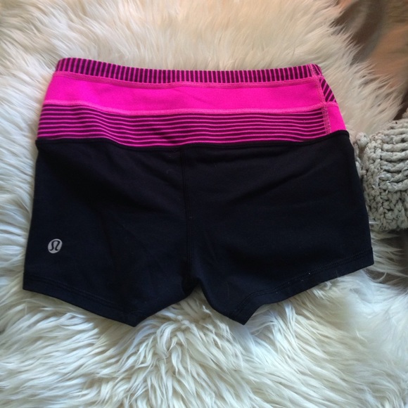 lululemon athletica Pants - Lululemon boogie shorts pink/black sz 2 HOLD
