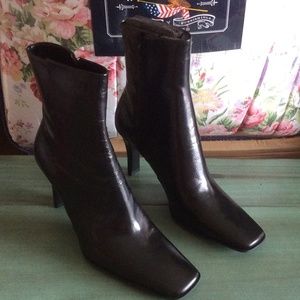 Nine West boots! Brand new color black in box