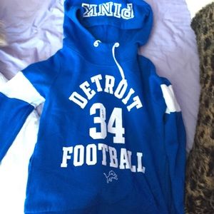 VS pink NFL hoodie DETROIT FOOTBALL 😊