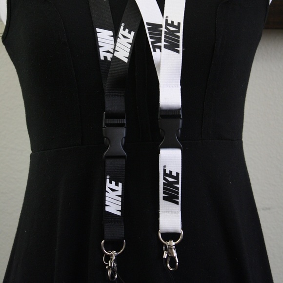 2 PC bundle lanyard