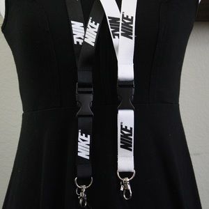 2 PC bundle lanyard