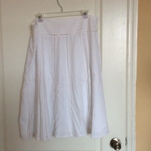 White linen skirt
