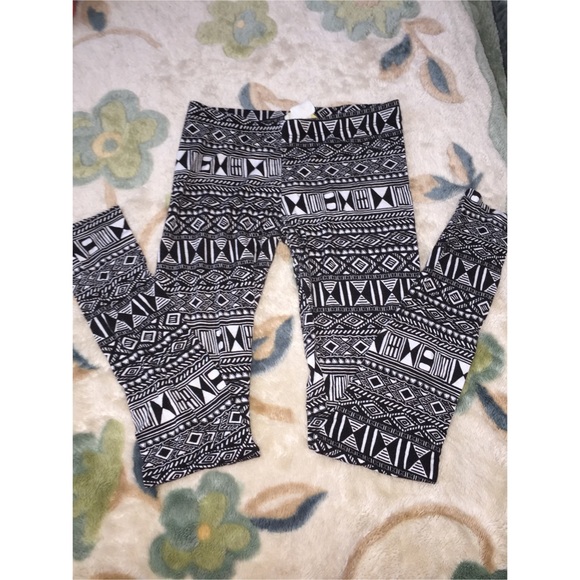 Aztec leggings