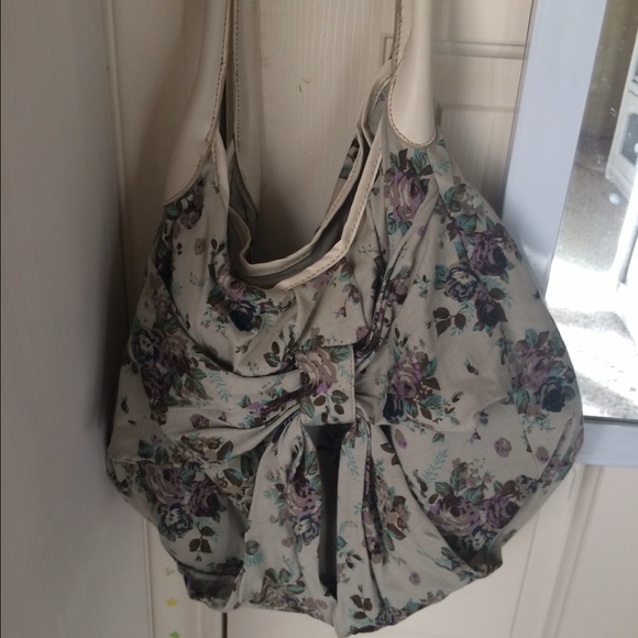 Rose handbag