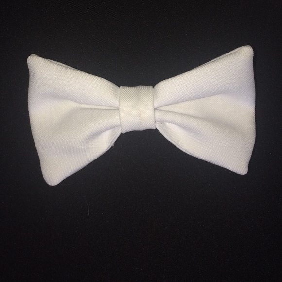 American Apparel Bow!!!!