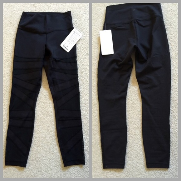 LULULEMON BLACK HIGH TIMES TECH MESH 7/8 PANT 6 SM - Picture 2 of 4