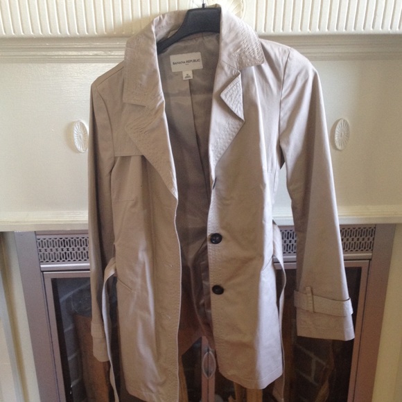 Banana Republic Khaki Trench Coat
