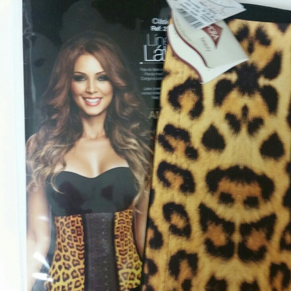 Authentic Ann chery waist trainer yellow cheetah