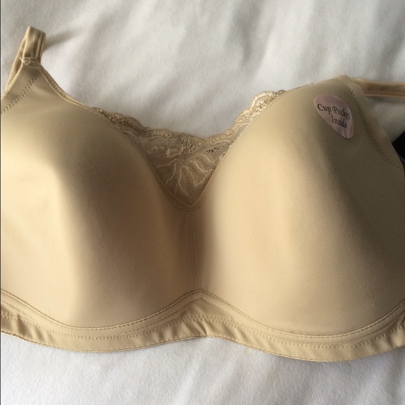 Brand new non wire bra size 38DD PRICE DROP
