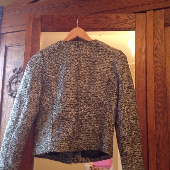 Jacket - Picture 2 of 4