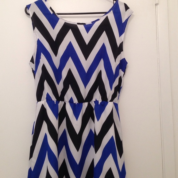 Chevron Print Dress