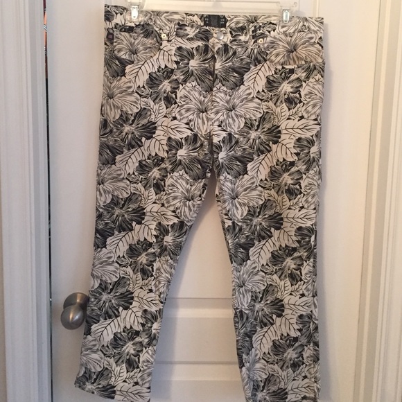Ralph Lauren black & white print Capri