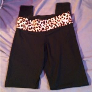 Victoria's Secret leopard print skinny yoga pants