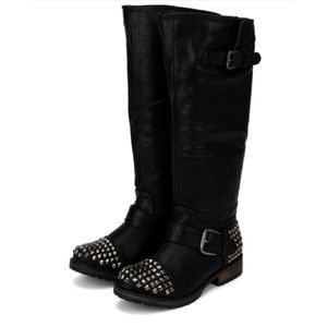 Breckelles Trooper Boot