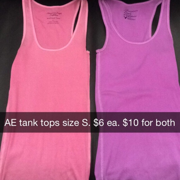 AE Tank Tops in Like New Condition