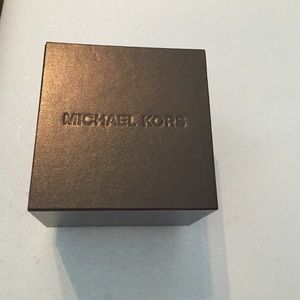 Michael Kors watch box