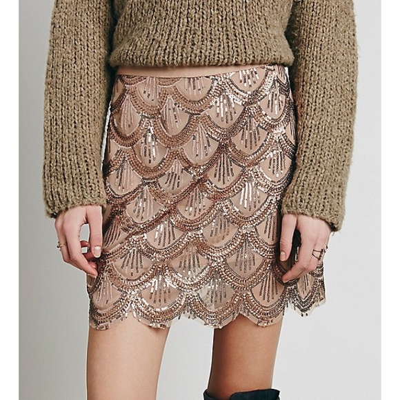 ❌SOLD ON EBAY❌Free People scallop skirt 💛HP💛 - Picture 2 of 4