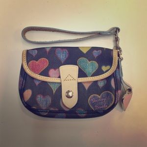 Dooney & Bourke wristlet