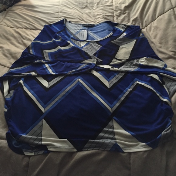 Style and co bat wing shirt