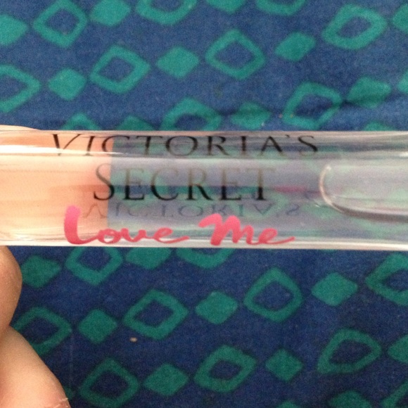 Victoria's Secret roll on perfume
