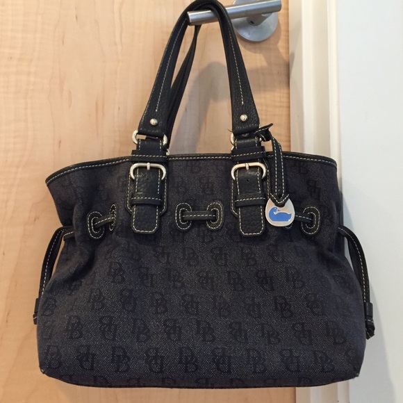 Vintage Dooney and Bourke handbag