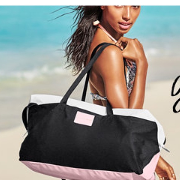 Victoria secret getaway bag