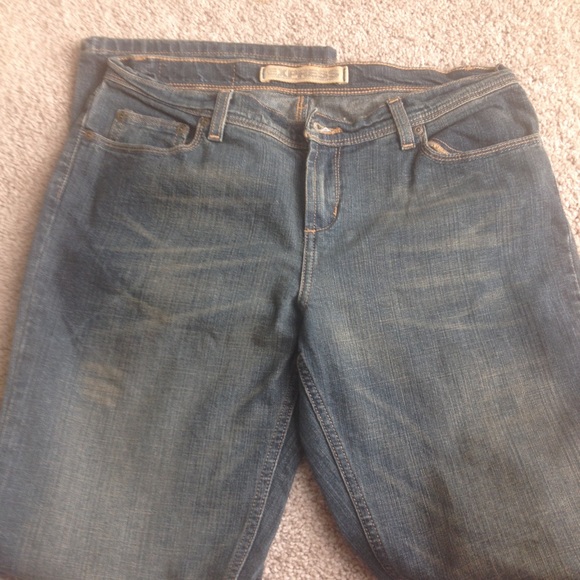 Express Jeans - Picture 2 of 3