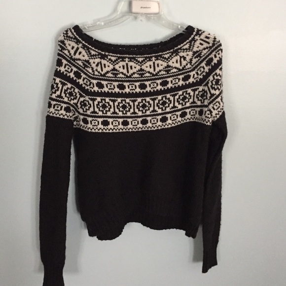 NWOT American Eagle Outfitters Sweater