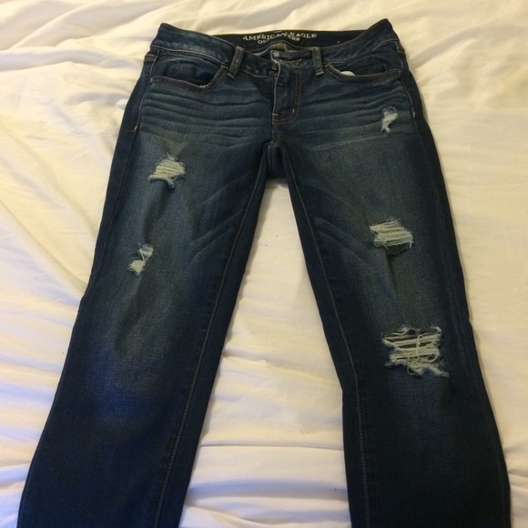 BRAND NEW AE JEANS. - Picture 1 of 4