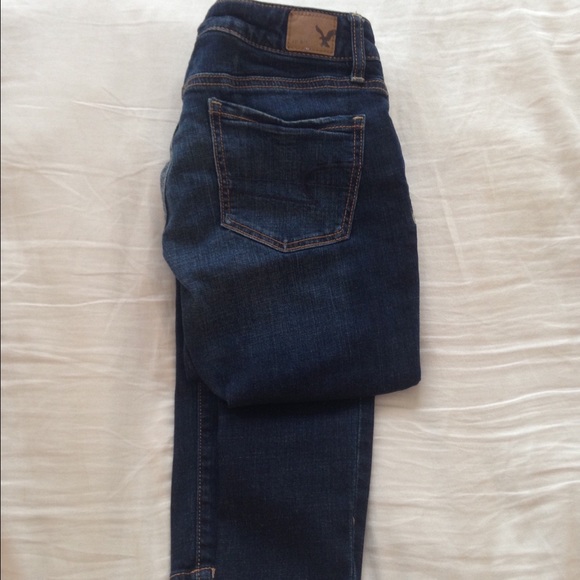 American Eagle dark wash jeans