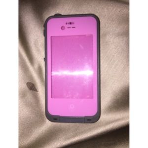 pink life proof case iPhone 4