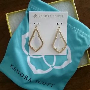 Kendra Scott Jewelry - NIB Kendra Scott Alex Earrings Kendra Scott Jewelry - NIB Kendra Scott Alex Earrings
