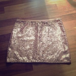 Sequin peach/pink skirt.