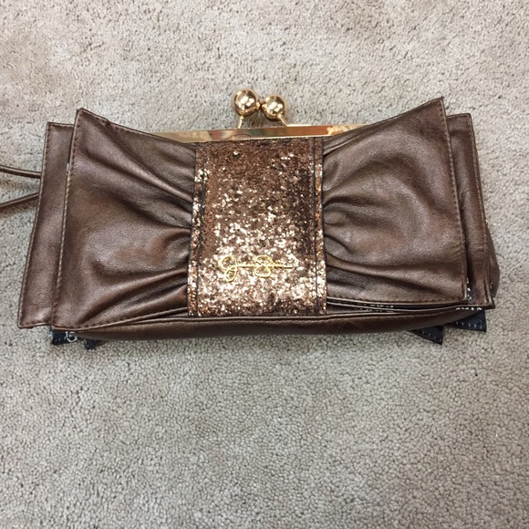 NWOT Jessica Simpson clutch