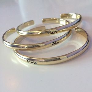 Victoria's Secret Bracelet Set