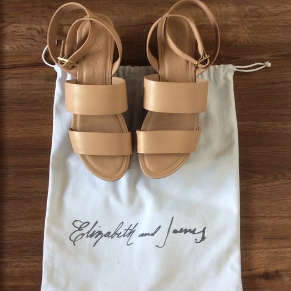 SALE! Elizabeth & James Sandals