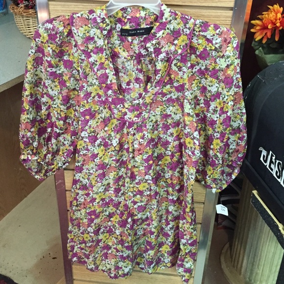 Zara flower top