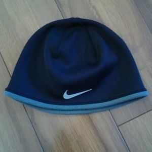 Nike Beanie Hat & Abercrombie Capri Sweats