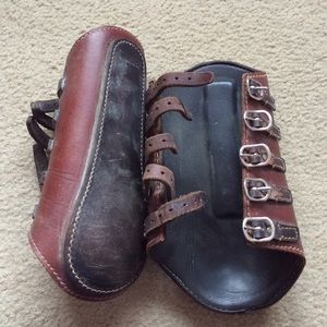 Front jumper boots