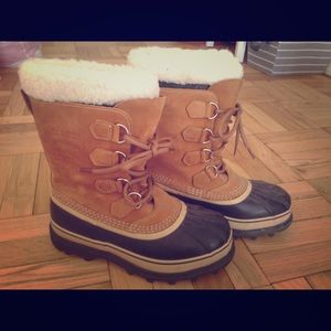 Sorel Caribou [barely worn] waterproof snow boots