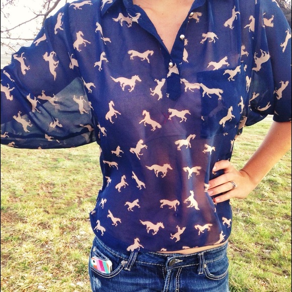 Hi low horse shirt