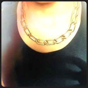 Chain link necklace