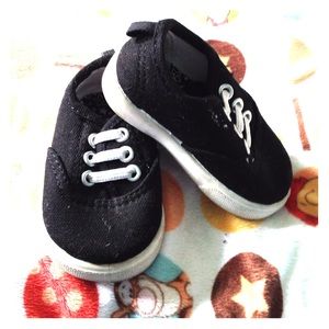 Toddlers shoes