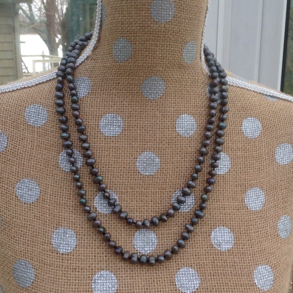 Jewelry - Black fresh water pearls.