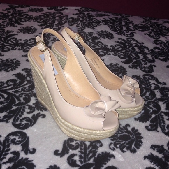 SOLD!! - Picture 2 of 4