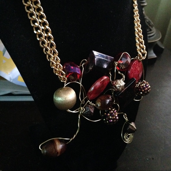 Necklace - Picture 2 of 4