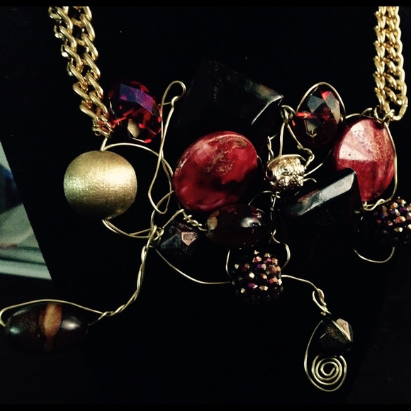 Necklace - Picture 3 of 4