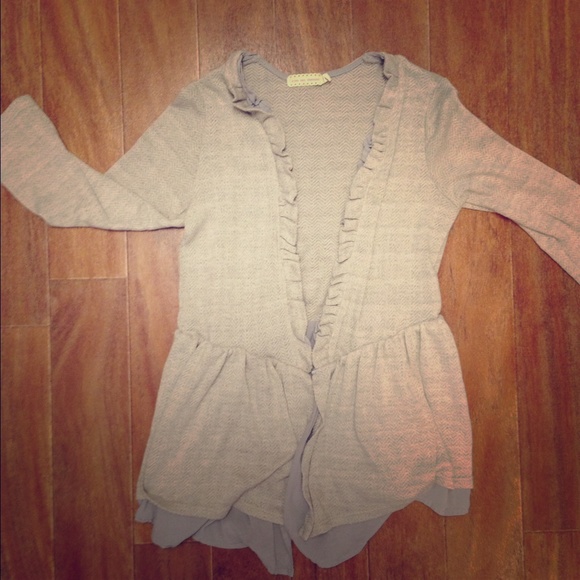Urban Outfitters Grey cardigan/sweater